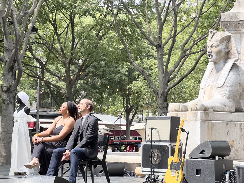 Théâtre de la Ville,2 Place Châtelet,75004 Paris